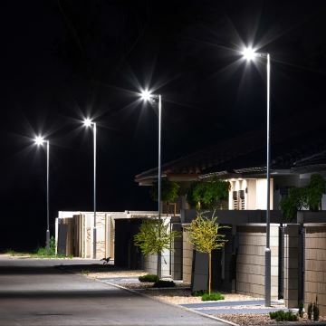 LED-Solar-Straßenlampe VIA 100W/10000 mAh 3,2V 6000K IP65 + Fernbedienung